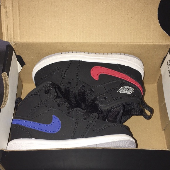 Jordan - Picture 3 of 3